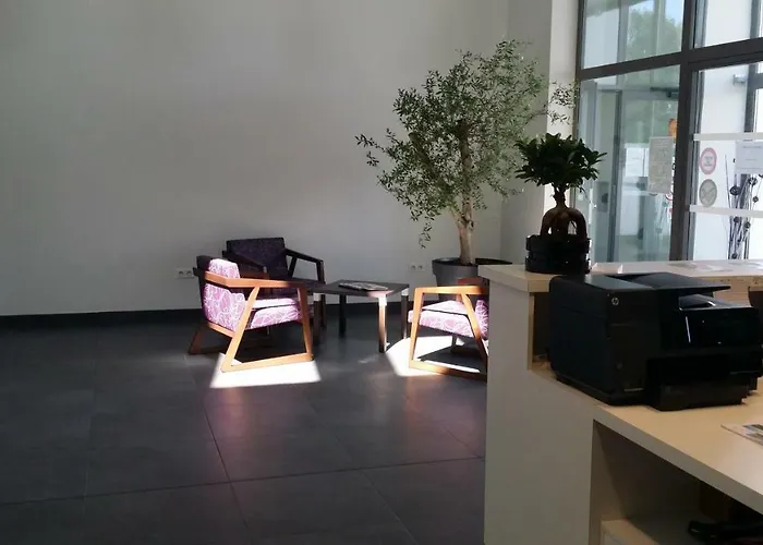 Hotel - Restaurant La Claire Foret