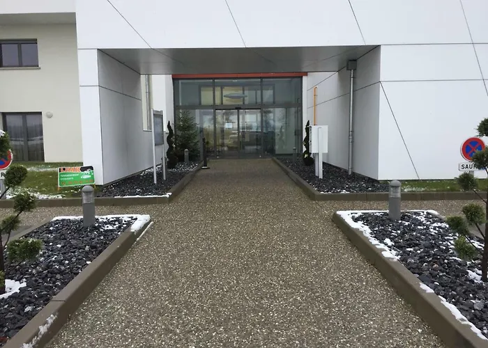 Hotel - Restaurant La Claire Foret